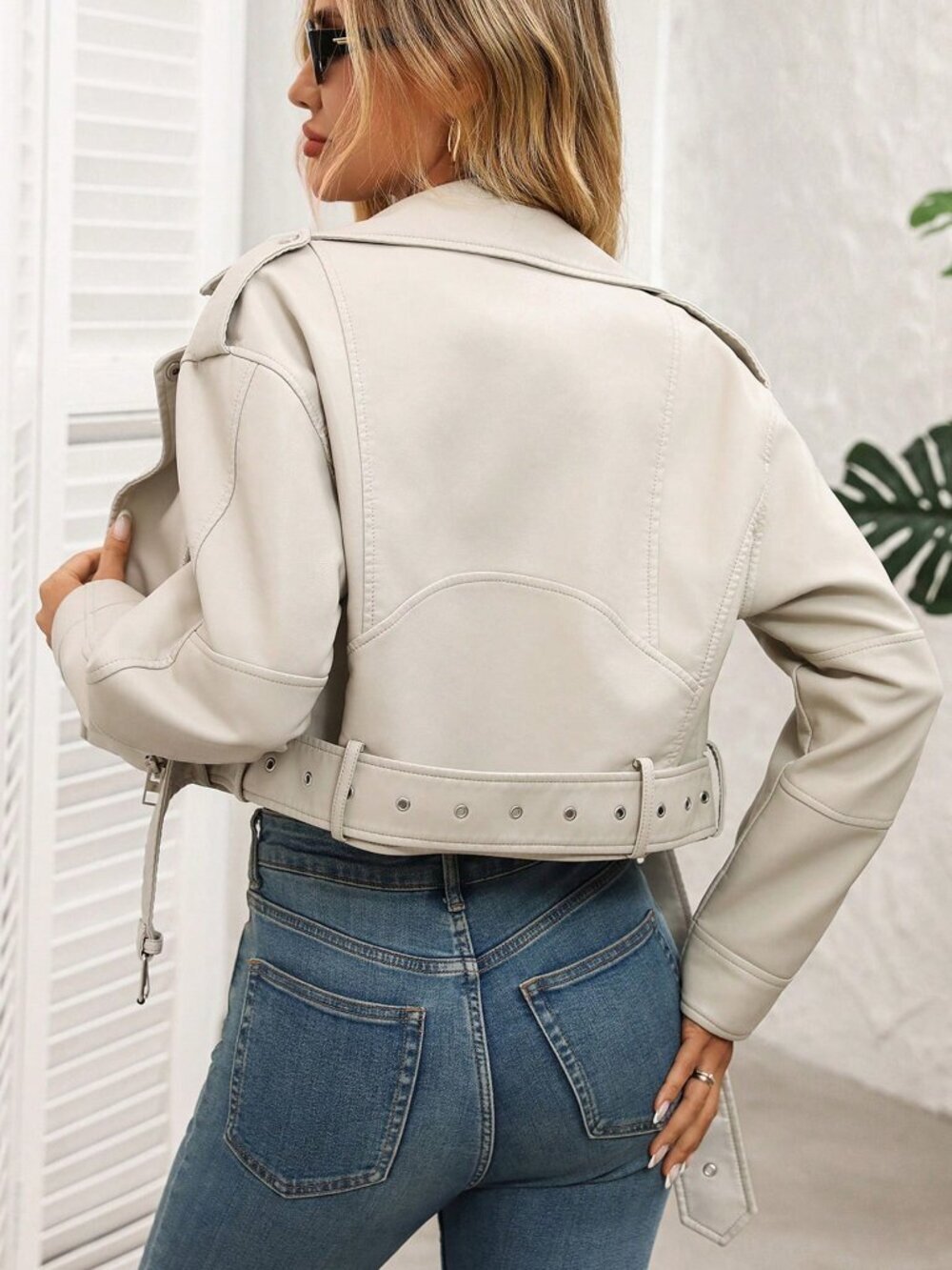 New Casual Women's Minimalist Zip-Up faux leather moto Short Jacket - Picture 8 of 8